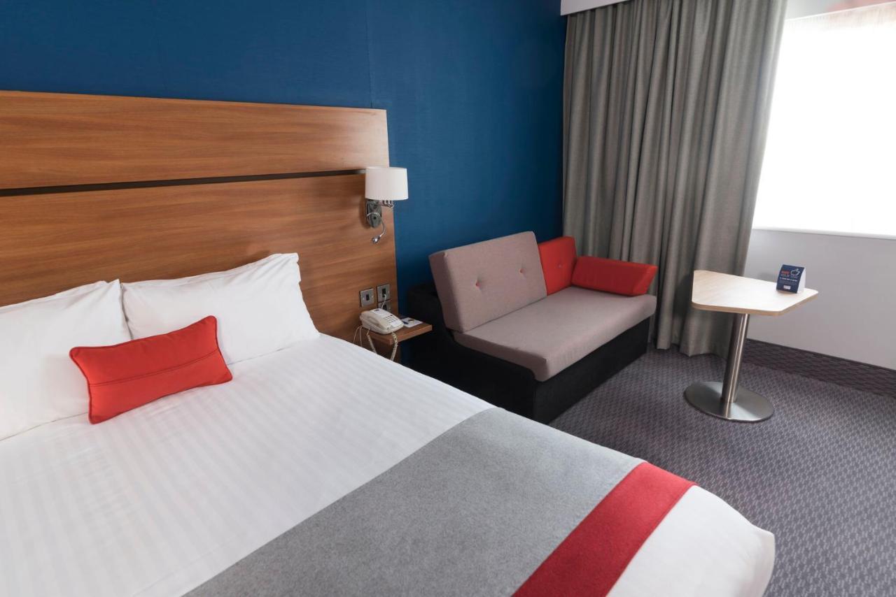 Holiday Inn Express Birmingham Star City By Ihg Exterior photo